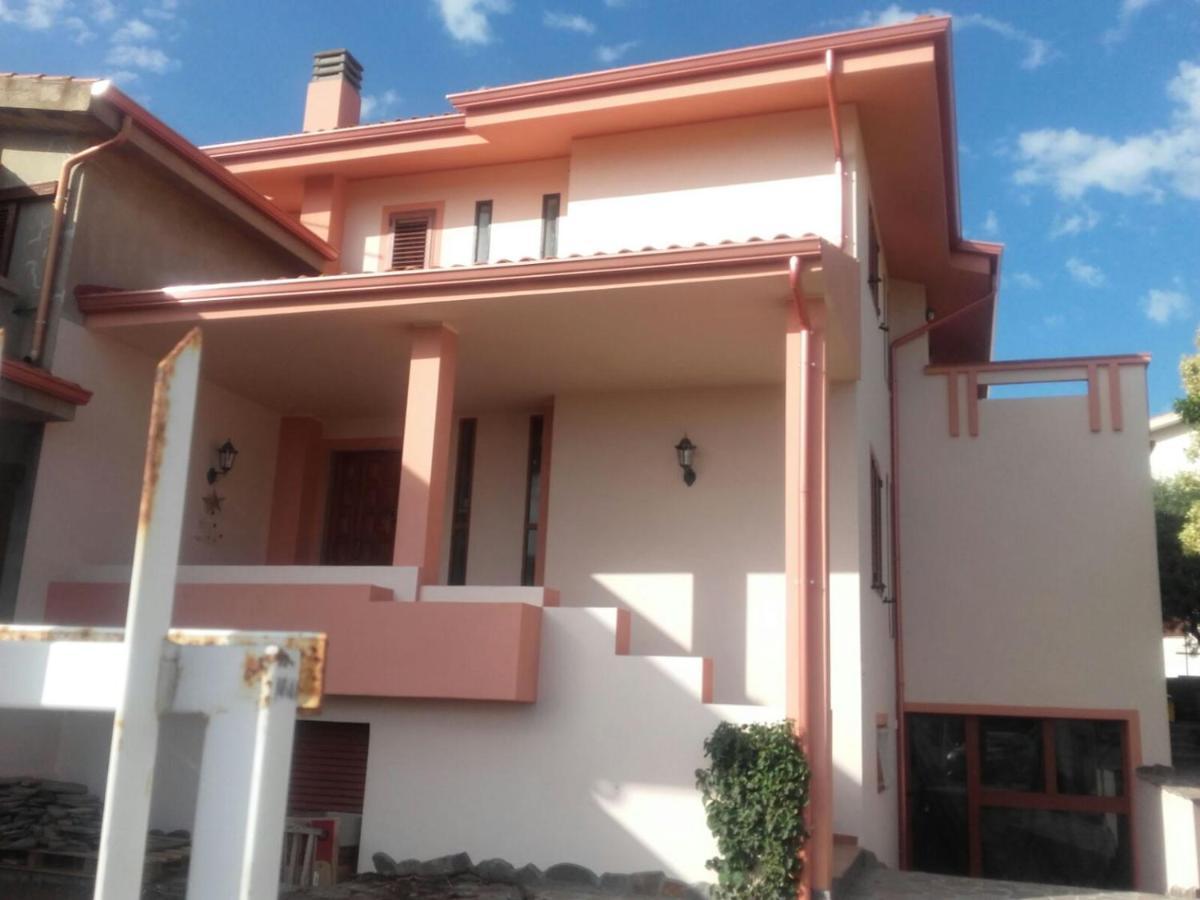 Asherat B&B Carbonia Exterior photo